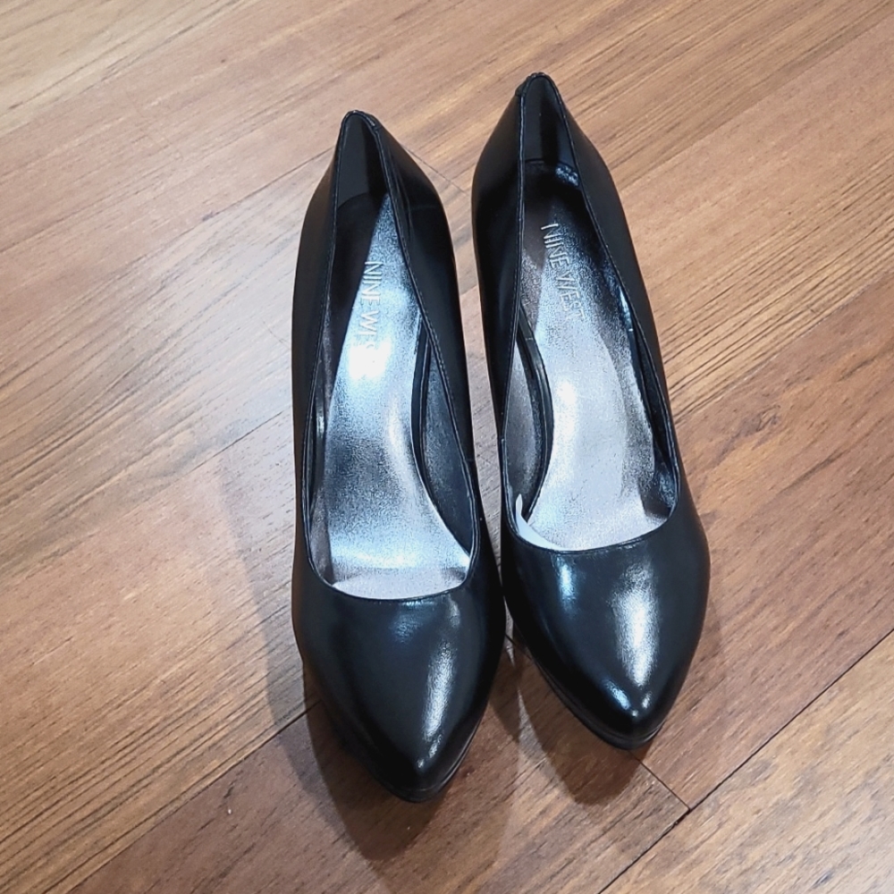 Black Nine West Heels